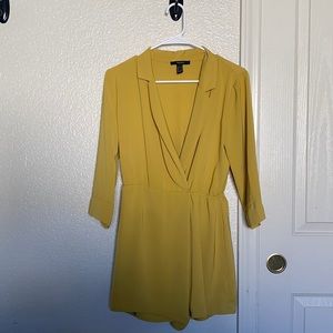 Forever 21 . Yellow romper